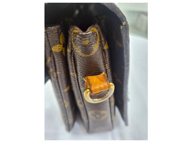 Metis Louis Vuitton Borsa a mano e a tracolla Monogram Pochette Métis - vista 22