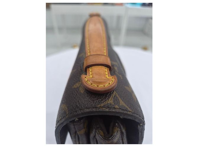 Metis Louis Vuitton Borsa a mano e a tracolla Monogram Pochette Métis - vista 23