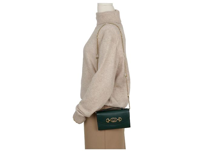 Gucci Mini Borsa a Tracolla Jumi in Pelle Verde - vista 16
