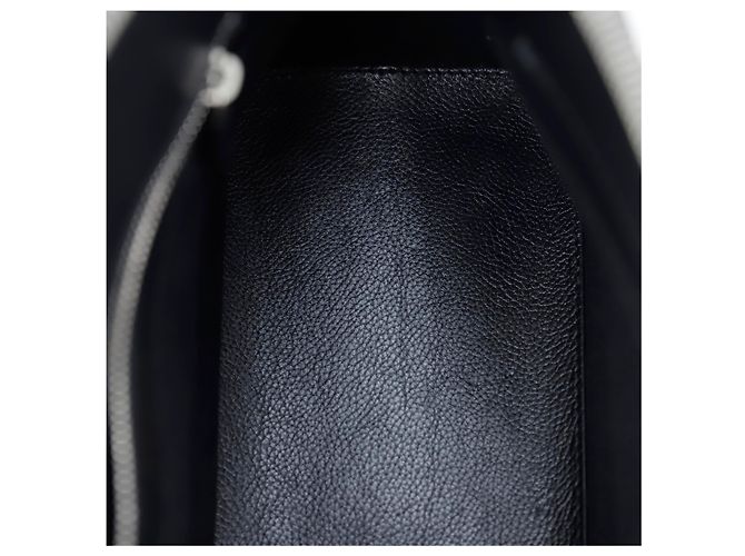 Balenciaga Borsa a Tracolla Tote con Piccolo Manico Nero - vista 13