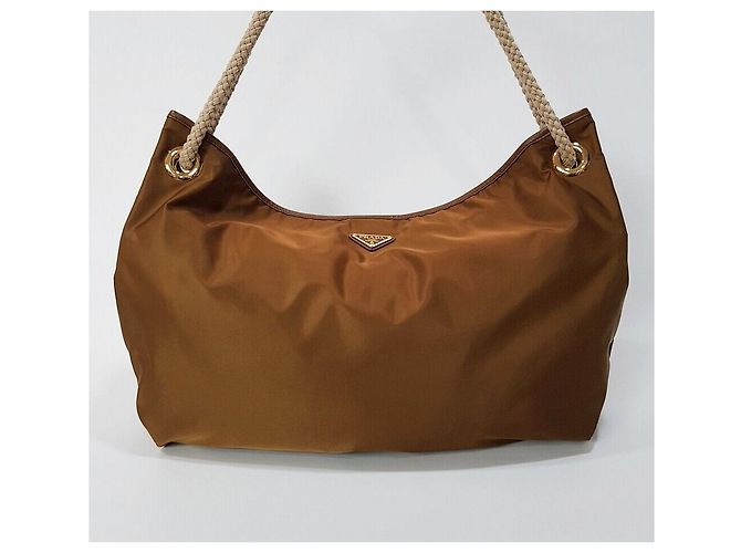 Prada Borsa a tracolla Mariner Large in nylon - vista 2