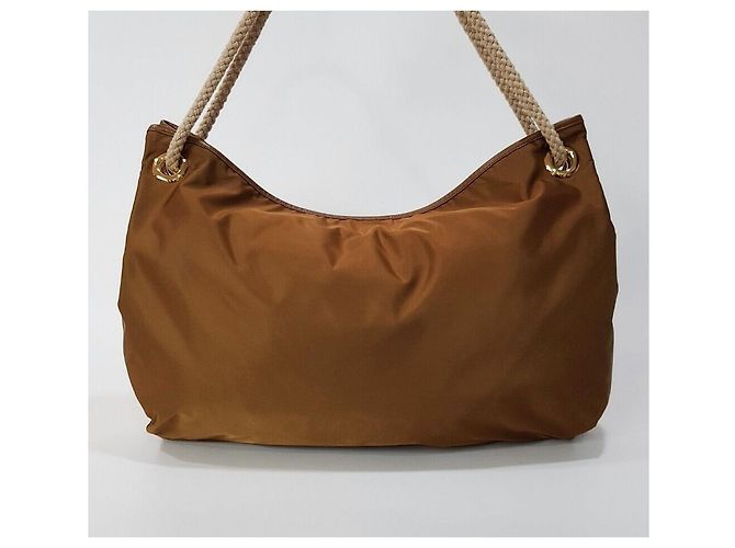Prada Borsa a tracolla Mariner Large in nylon - vista 4