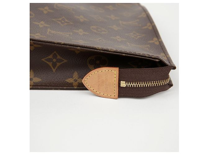 Louis Vuitton Clutch in Toile Monogram Canvas - vista 5