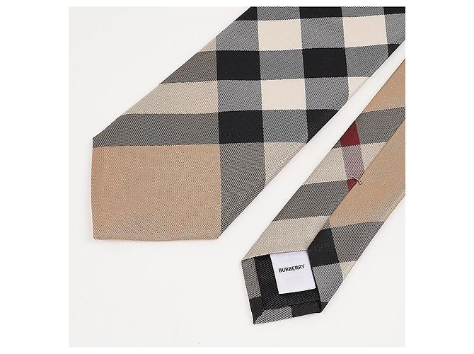 Cravatta in seta Burberry a quadri - vista 3