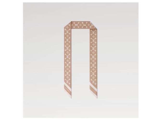 Louis Vuitton Sciarpa Bandou Monogram Silhouette BB - vista 4