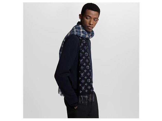 Louis Vuitton Sciarpa City Monogram Gradient Tartan - vista 8