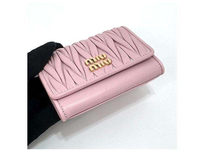 Miu Miu Tarjetero de piel Nappa acolchada - vista 8