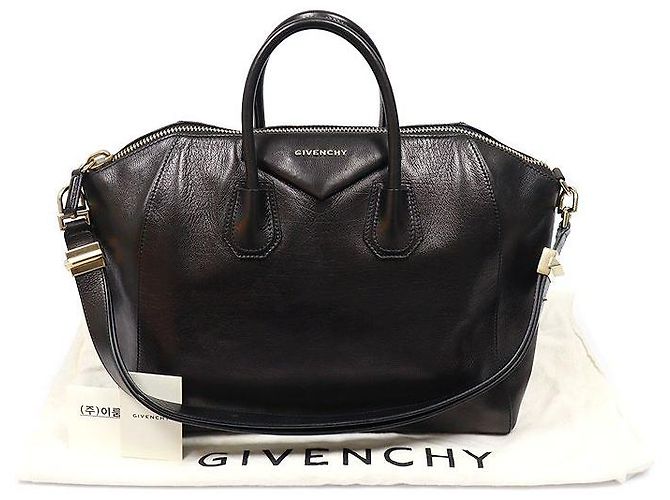 Givenchy Large Antigona aus schwarzem Kalbsleder - Ansicht 2