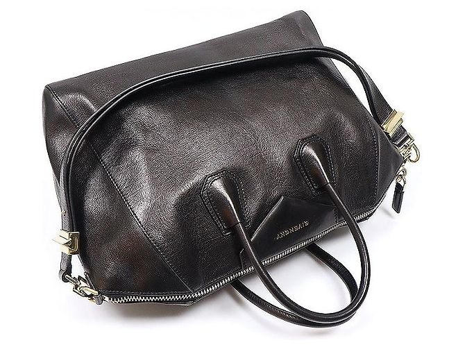 Givenchy Large Antigona aus schwarzem Kalbsleder - Ansicht 4