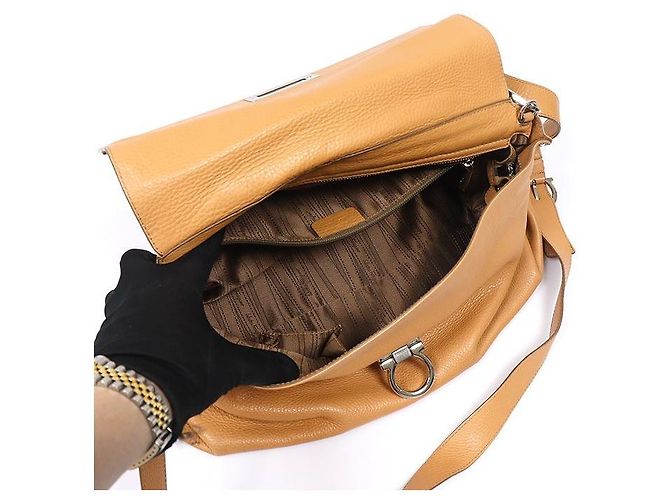 Salvatore Ferragamo Brown Calfskin Gancini Sofia Large - vista 4