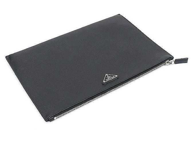 Prada Pochette Black Saffiano Triangle Logo - vue 3
