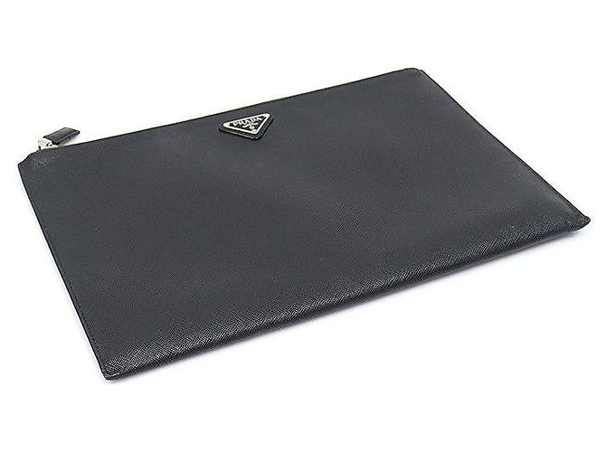 Prada Pochette Black Saffiano Triangle Logo - vue 4