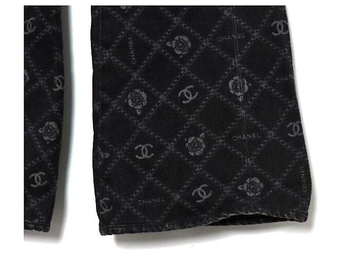 Chanel Pantalones de denim para mujer Black Cotton Workshop CC Camellia Print - vista 3