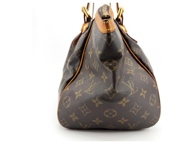 Louis Vuitton Tivoli Monogram Canvas GM - view 3