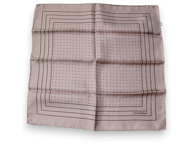 Dolce & Gabbana Foulard Quadrato a Pois Rosa - vista 2