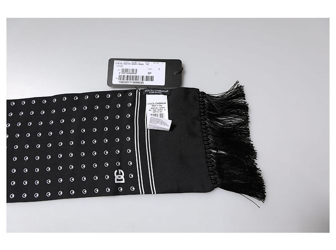 Dolce & Gabbana Sciarpa skinny in seta a pois bianco e nero con frange - vista 4
