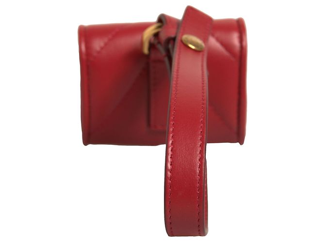 Dolce & Gabbana Devotion Heart Strap Airpod Case aus schwarzem Leder - Ansicht 3