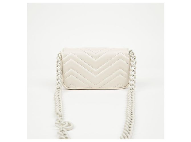 Gucci Gürteltasche Weiß aus Kalbsleder - Ansicht 3