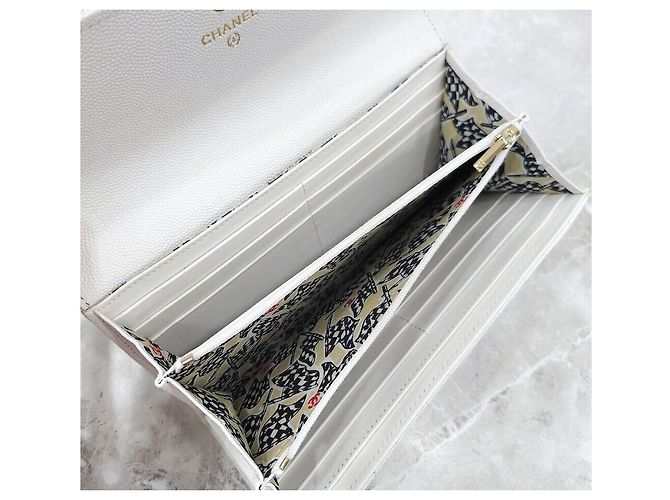 Chanel Cartera larga con solapa de Caviar - vista 8