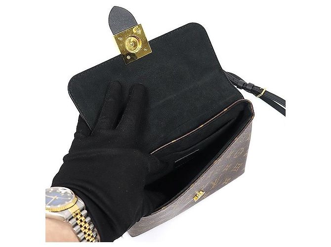 Louis Vuitton Monogram Canvas Noir Rocky BB - vista 4