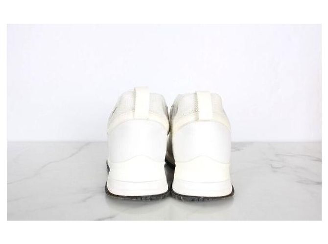 Louis Vuitton Sneakers Runaway All White - vista 6