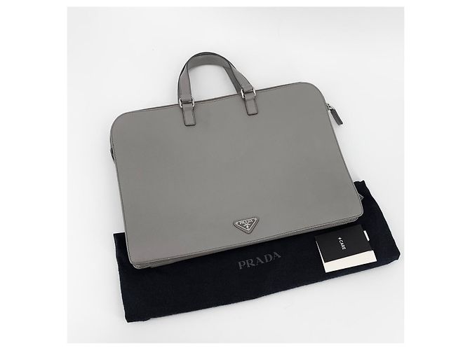 Prada Sac Tote Porte-documents Saffiano avec Logo Triangle - vue 10