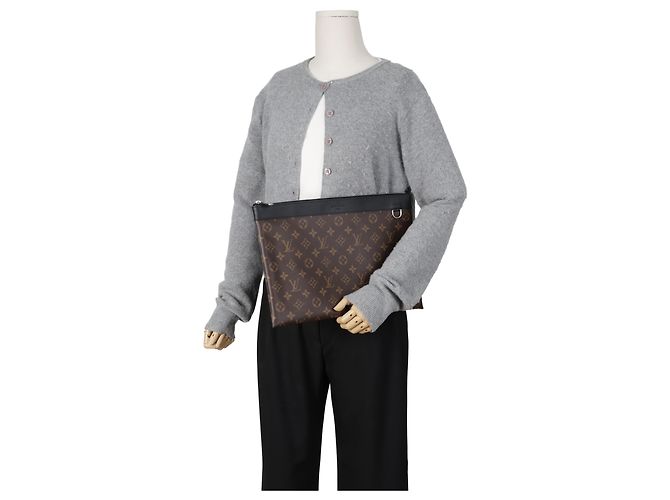 Louis Vuitton Borsa a Pochette Discovery GM - vista 16
