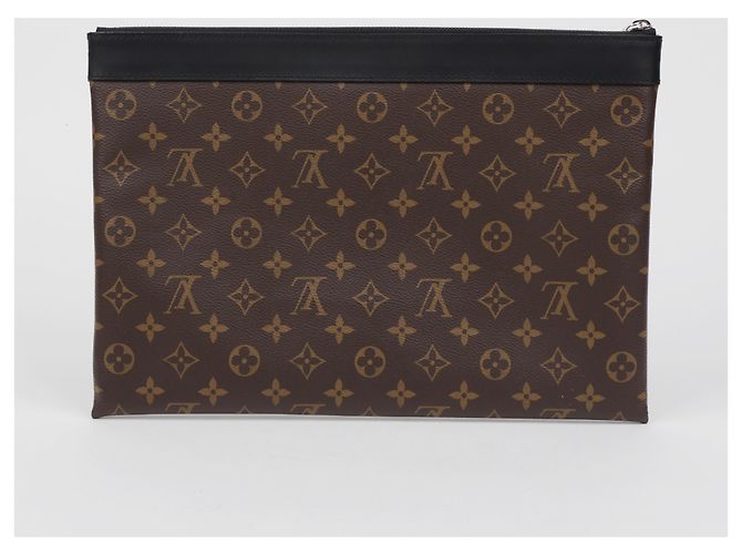 Louis Vuitton Borsa a Pochette Discovery GM - vista 4
