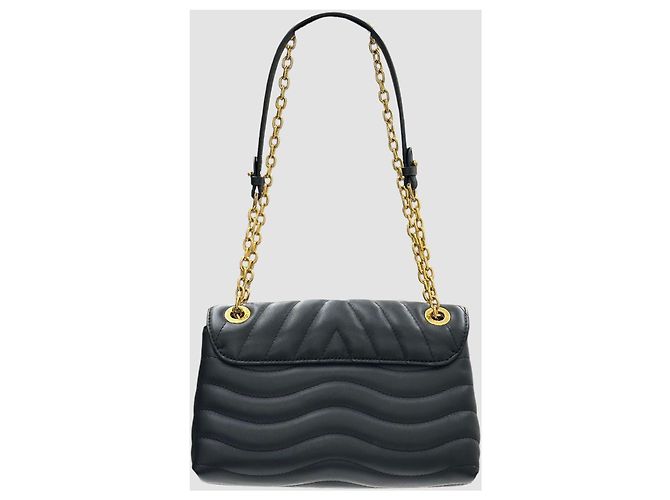 Louis Vuitton Borsa New Wave Pochette Chain Bag MM - vista 8