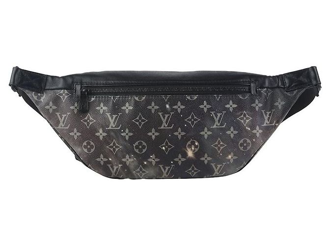Louis Vuitton Sac banane Monogram Galaxy Discovery - vue 3