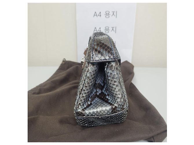 Gucci Lady Lock Clutch aus Python Limited Edition - Ansicht 5
