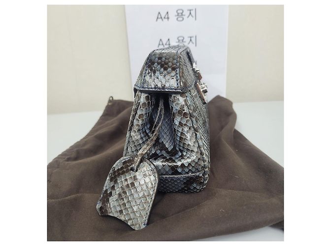 Gucci Lady Lock Clutch aus Python Limited Edition - Ansicht 6