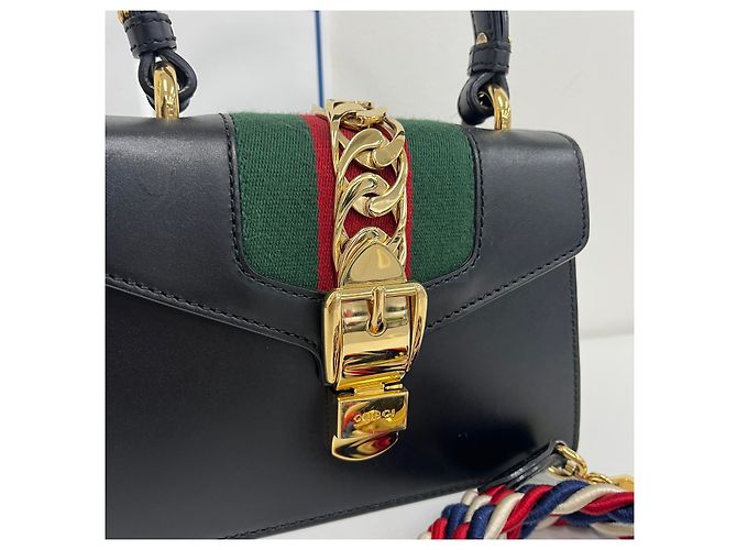Gucci Borsa Sylvie Mini Tote e Crossbody - vista 3