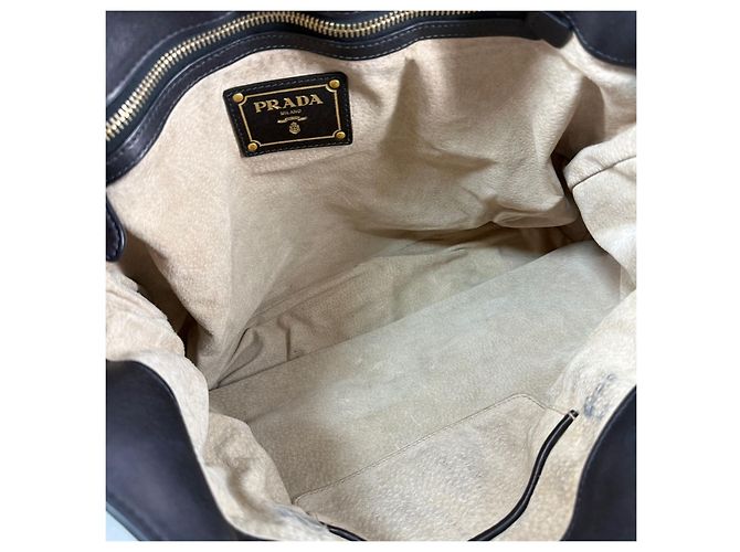 Prada Mala Tote e Mala de Ombro em Bezerro Macio - vista 11