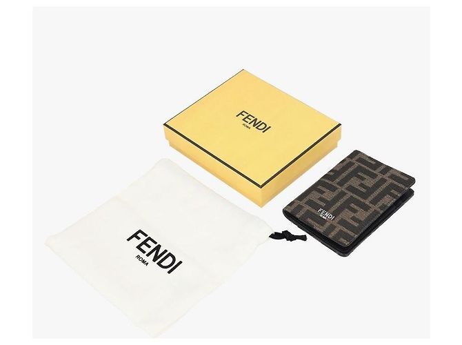Fendi Monogram Card Holder Cloth - view 9