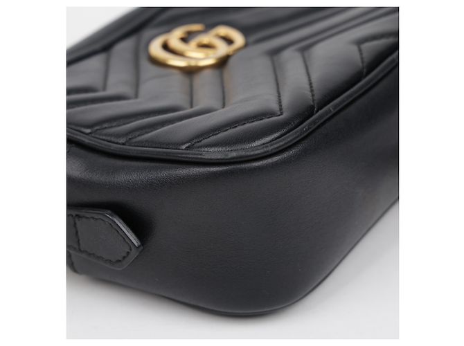 Gucci Mini borsa a tracolla GG Marmont matelassé nera - vista 10