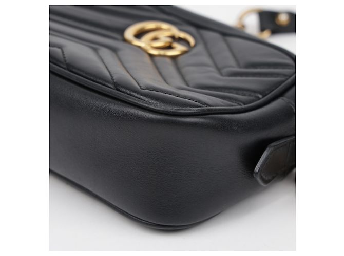 Gucci Mini borsa a tracolla GG Marmont matelassé nera - vista 9