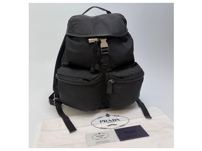 Prada Nylon One Buckle Rucksack Medium Black Unisex - Ansicht 4