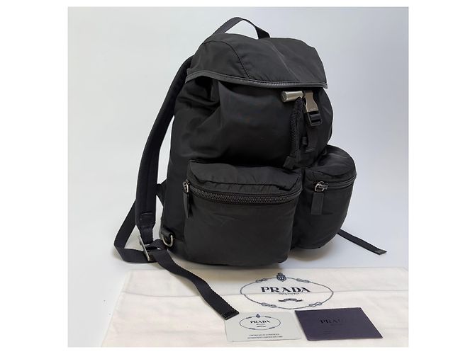 Prada Nylon One Buckle Rucksack Medium Black Unisex - Ansicht 5
