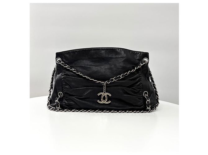 Chanel Schultertasche mit Kette Schwarz - Ansicht 8