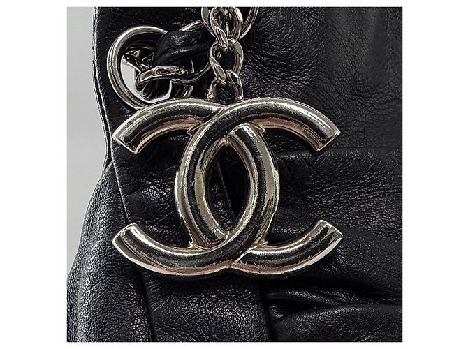 Chanel Schultertasche mit Kette Schwarz - Ansicht 9