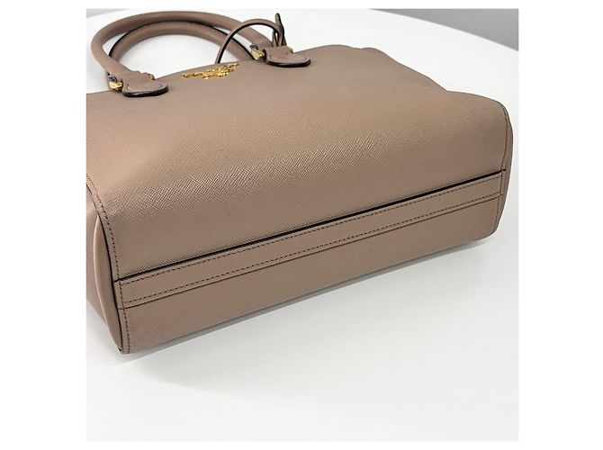 Prada Borsa Tote e borsa a tracolla in pelle Saffiano - vista 13