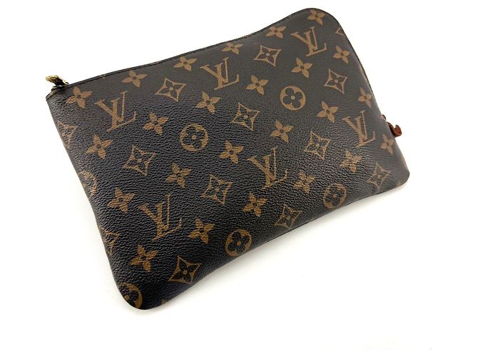 Louis Vuitton Monogram Etui Voyage PM - vista 2