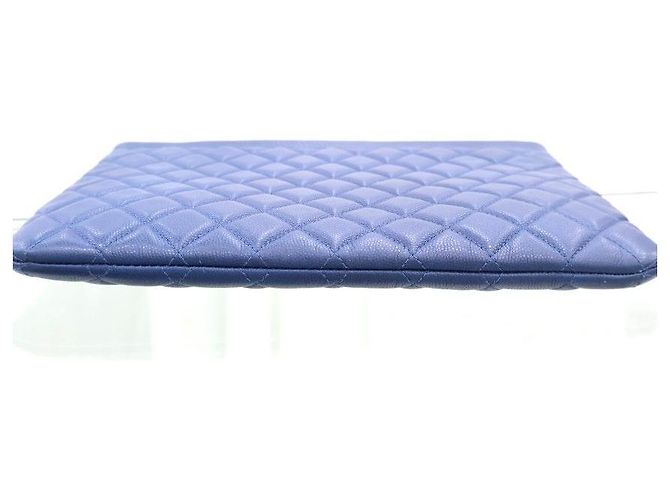 Chanel Clutch Boy Medium Navy Gold-tone - vista 10