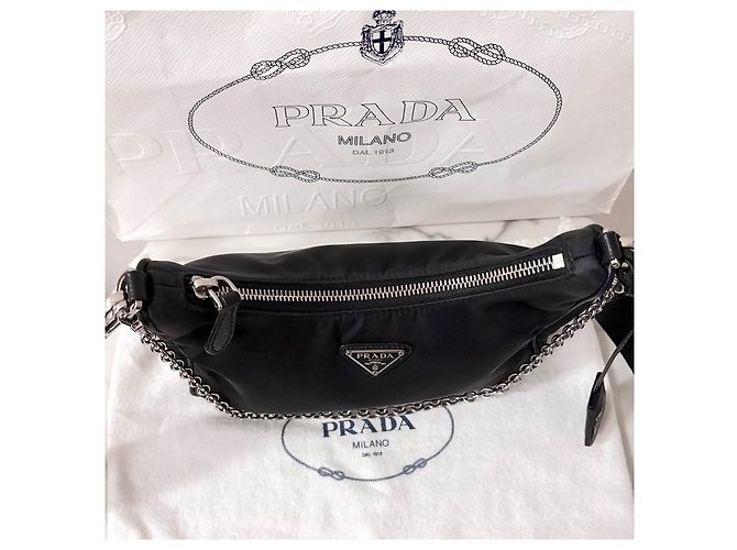 Prada Borsa Hobo Re-edition in Nylon Black - vista 4