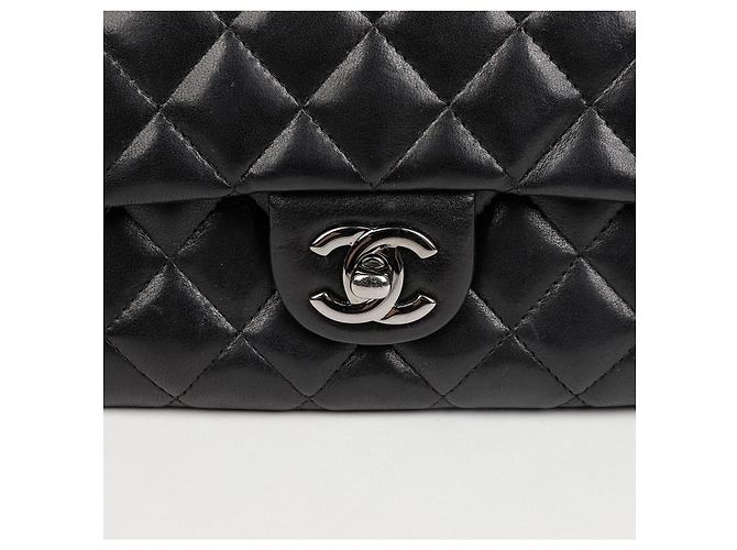 Chanel Borsa a tracolla con patta e logo CC - vista 3