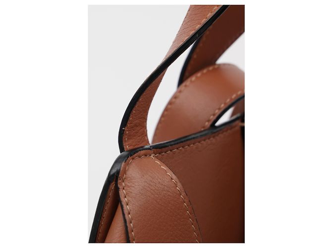 Loewe Small Hammock Schultertasche Braun - Ansicht 12