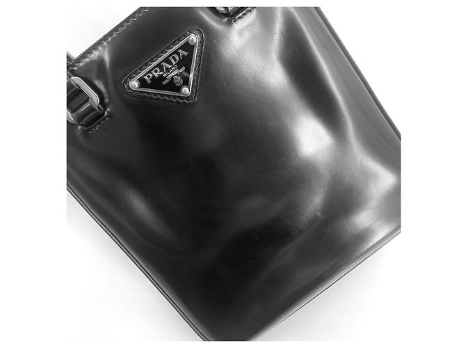 Prada Picca Borsa Tote a Tracolla in Pelle Spazzolata - vista 16