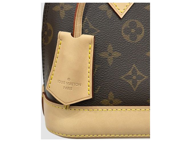 Louis Vuitton Alma BB Monogram Crossbody Bag - Ansicht 9