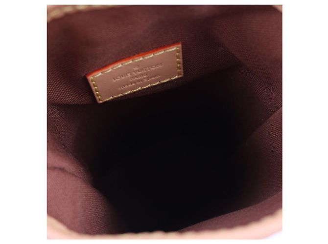 Louis Vuitton Borsa a tracolla Fold Me Pouch - vista 10